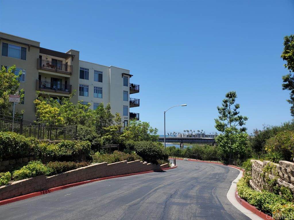 1021 Costa Pacifica Way - Photo 1