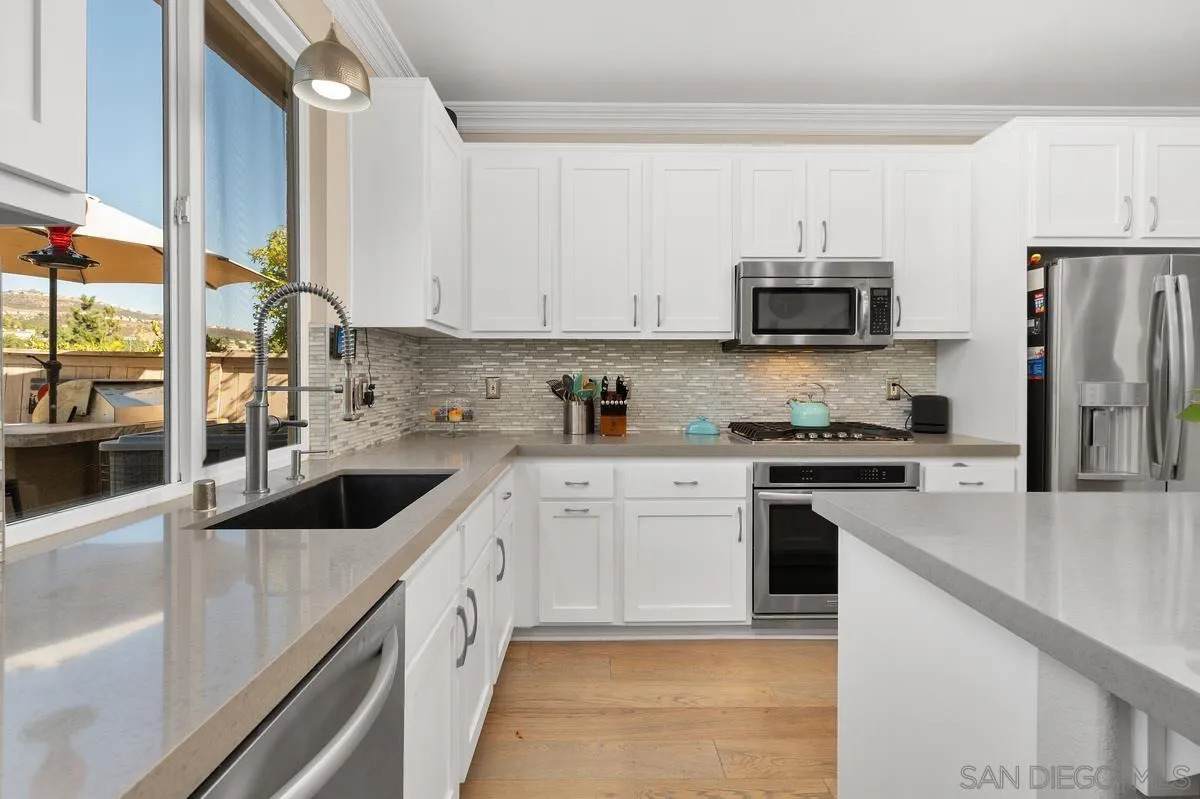 1456 Golden Sunset Dr. - Photo 1