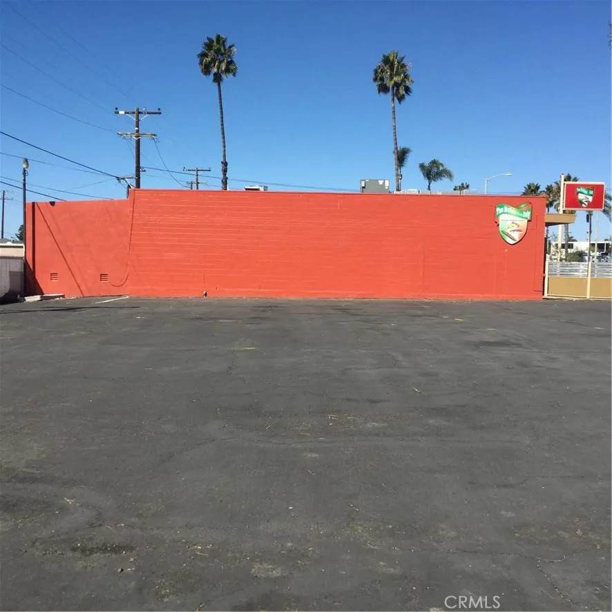 1009 Coast - Photo 1