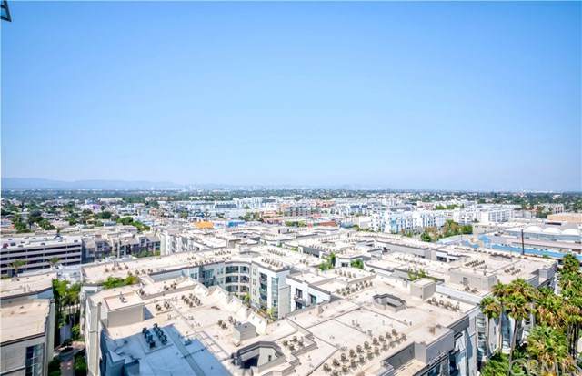 13650 Marina Pointe Drive - Photo 1