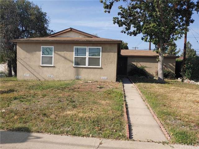 1203 Gladstone Street - Photo 1