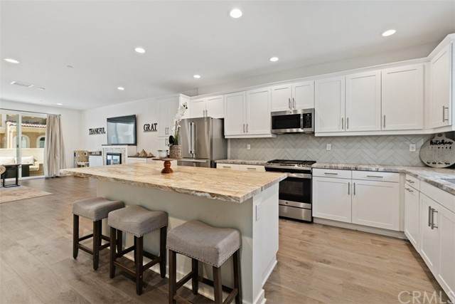 603 Shadowbrook - Photo 1