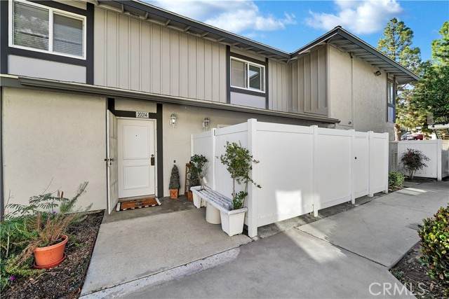 20314 Flower Gate Lane - Photo 1