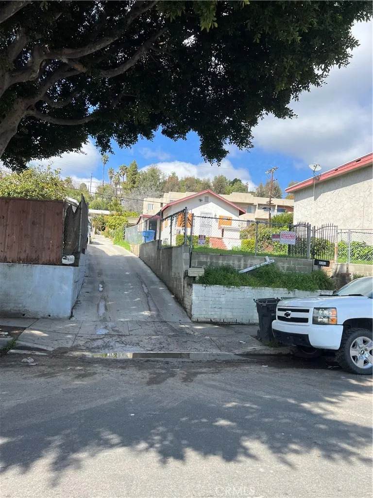 https://bt-photos.global.ssl.fastly.net/sandiego/orig_boomver_4_306037967-1.jpg