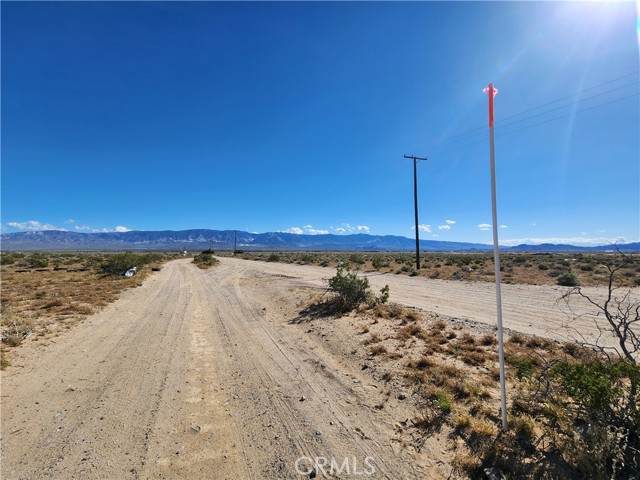 14009 Fairlane - Photo 1