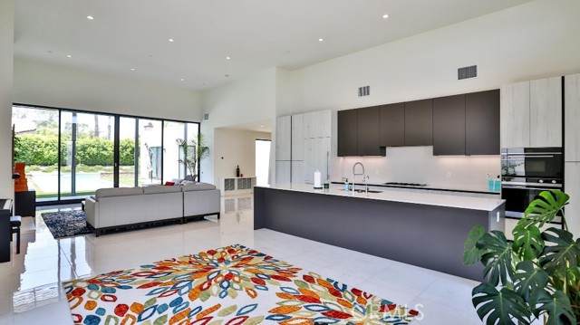 57861 Santo Thomas - Photo 1