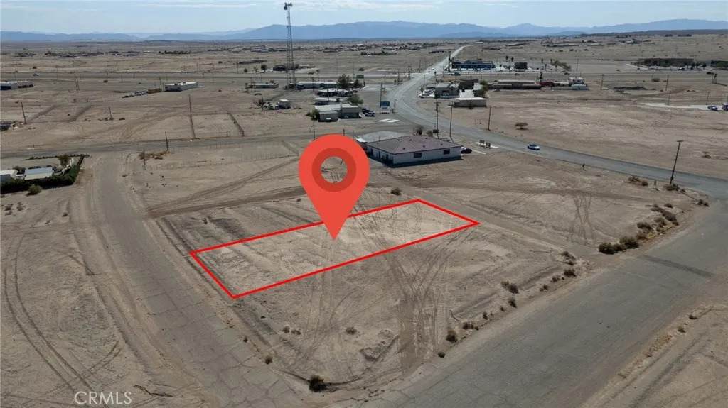 2121 Salton Arena - Photo 1