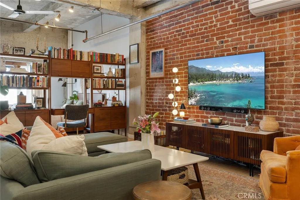 100 5th Street - Photo 1