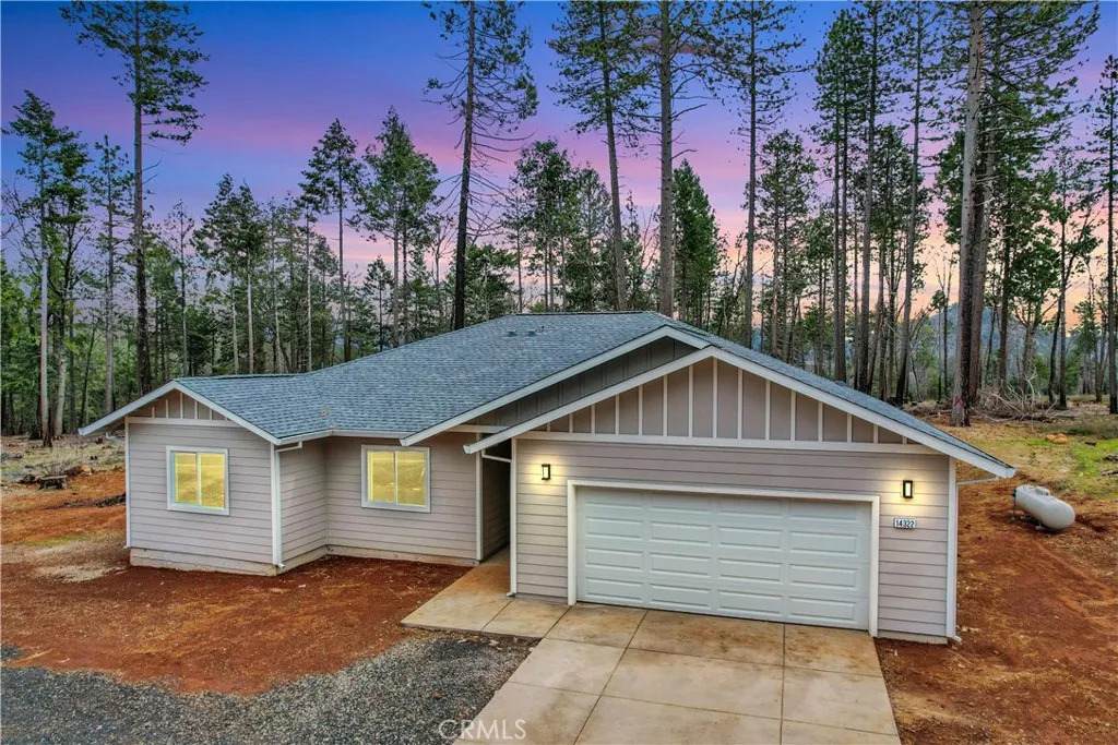 14322 Skyway - Photo 1