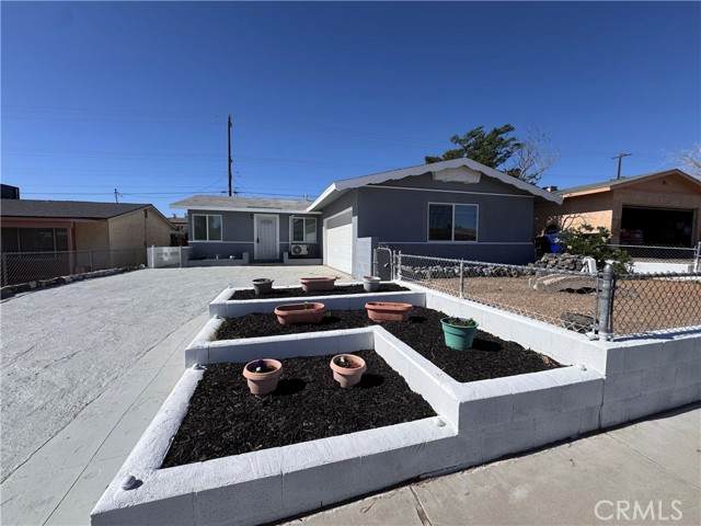 1716 Paloma Street - Photo 1