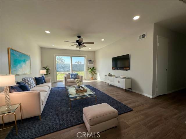 2569 Caulfield Drive - Photo 1