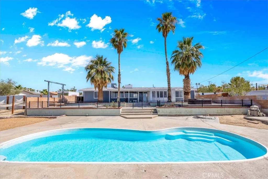 73028 Manana Drive - Photo 1
