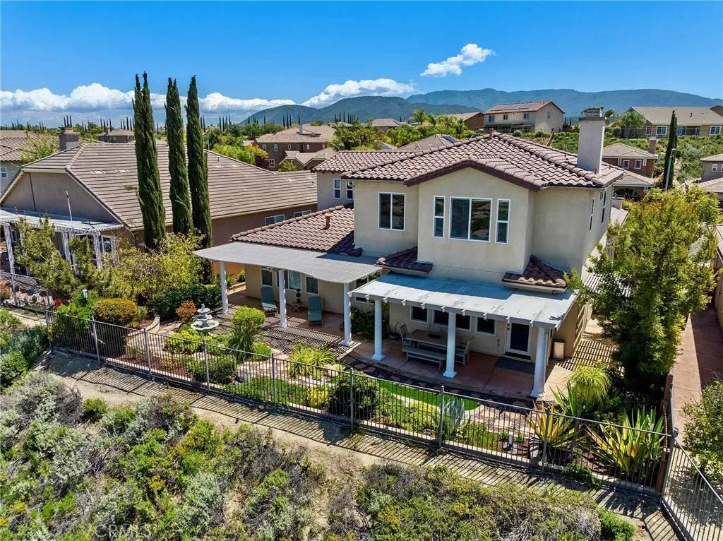 34036 Galleron Street - Photo 1