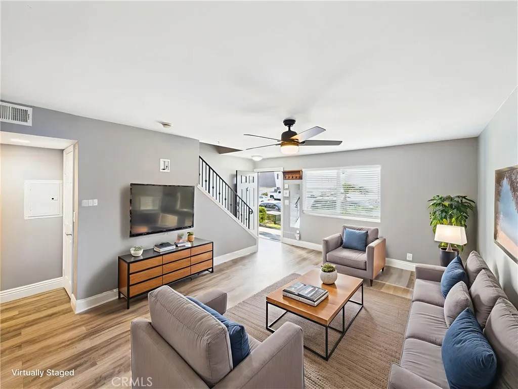 1045 Peach Avenue - Photo 1