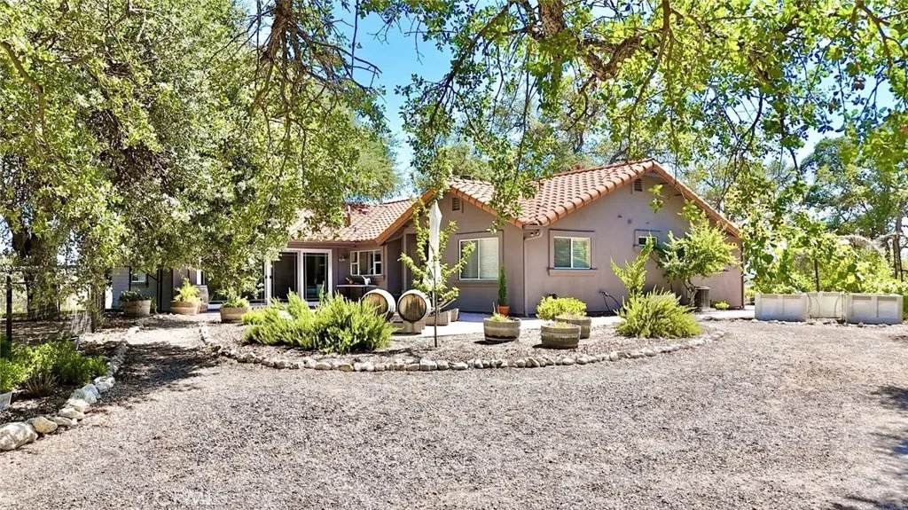 53600 Bradley Lockwood Road - Photo 1