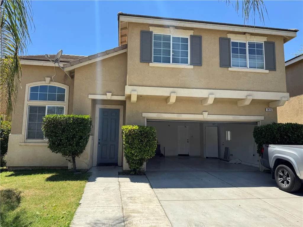 1416 Plaza Way - Photo 1