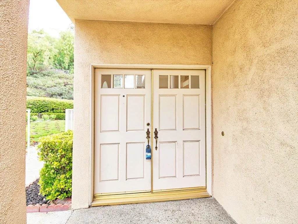 968 Calle Amable - Photo 1