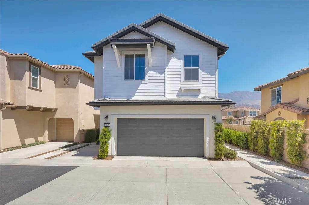 389 Allen Drive - Photo 1