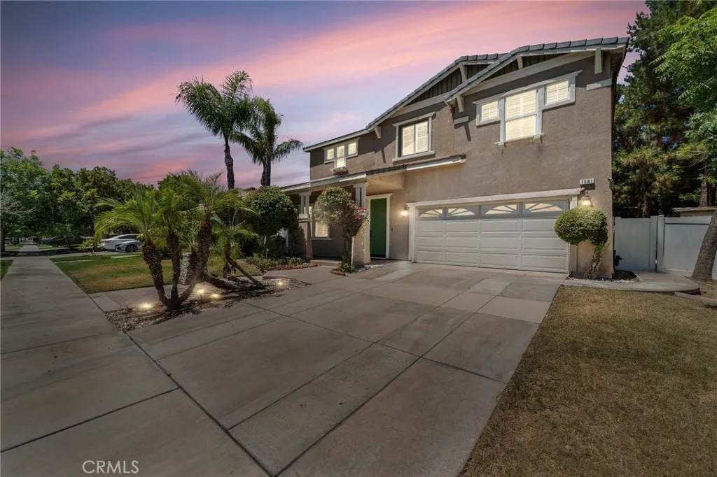 1581 Margit Street - Photo 1