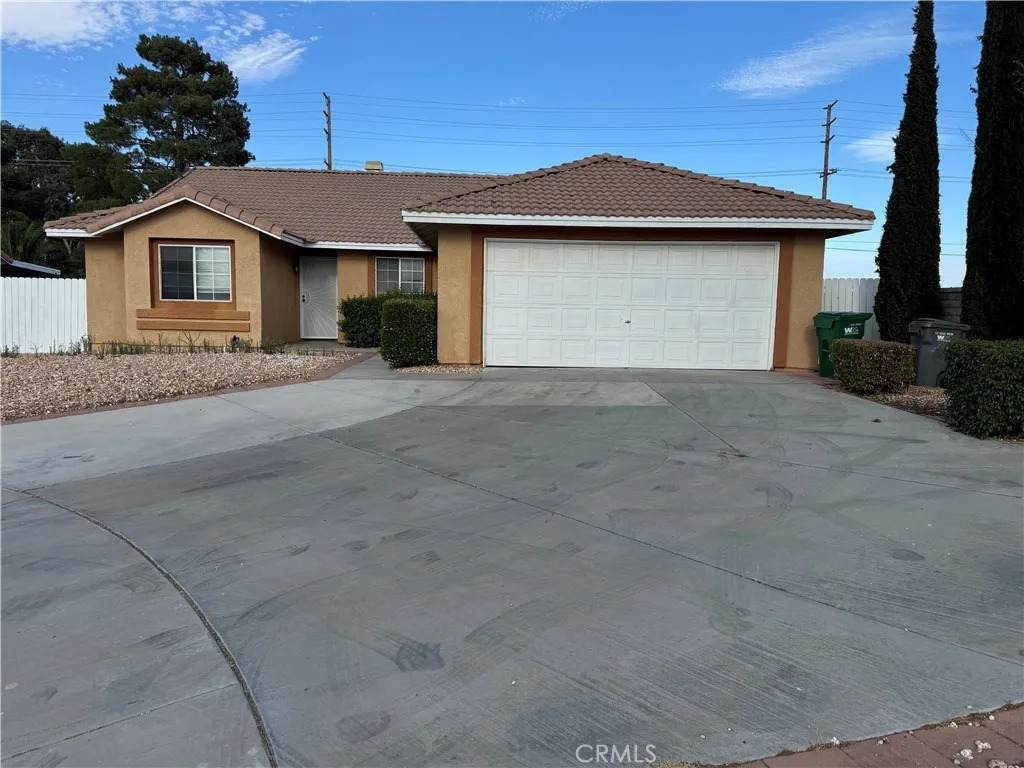 38602 Cortina Way - Photo 1