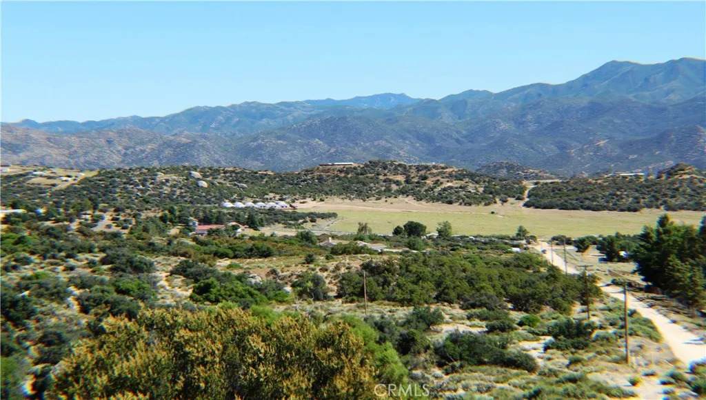 42560 Labrinia - Photo 1