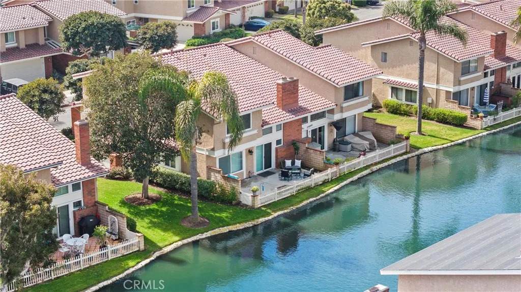 7911 Seawall Circle - Photo 1