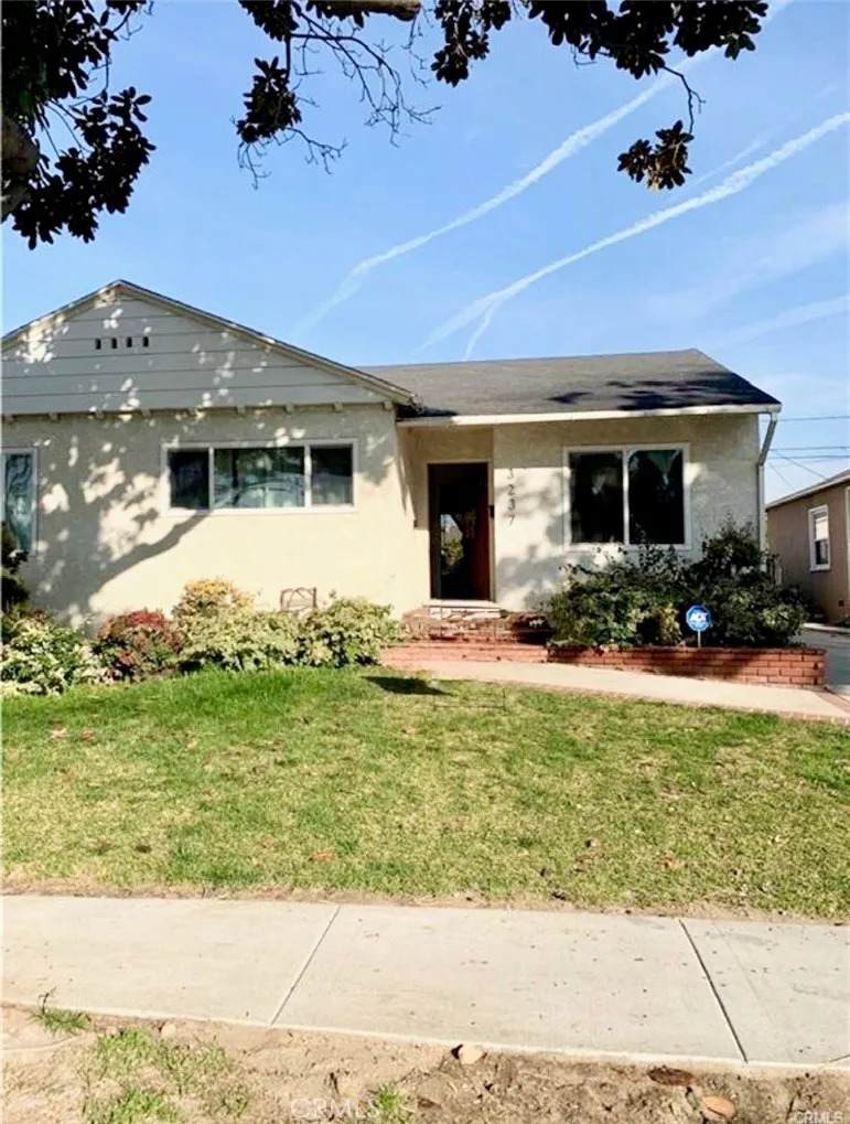 3237 Del Amo Boulevard - Photo 1