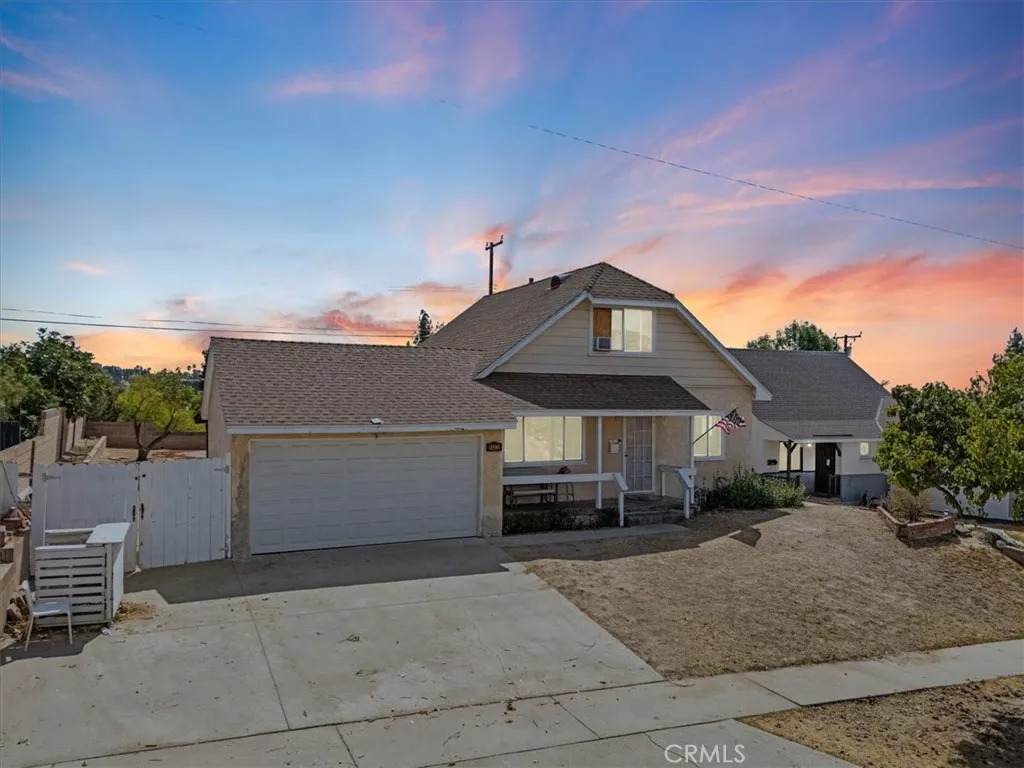 14828 Rayfield Drive - Photo 1