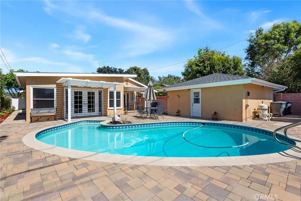 1116 21st Street - Photo 1