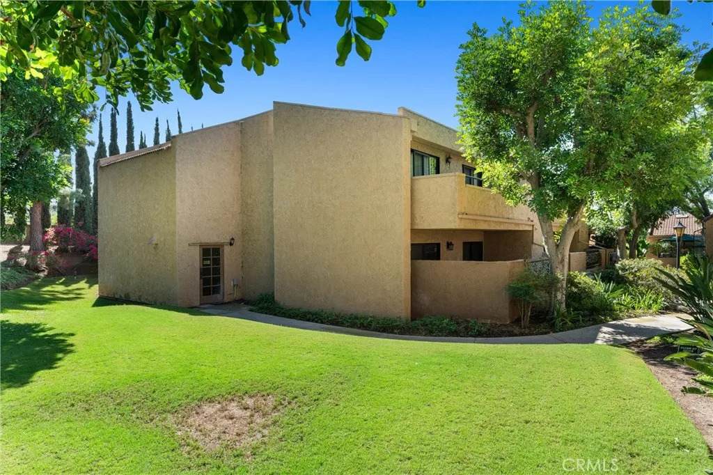 4788 Lakeview - Photo 1