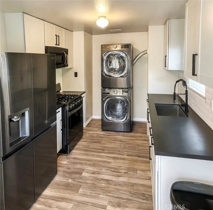 1872 Lemon Avenue - Photo 1