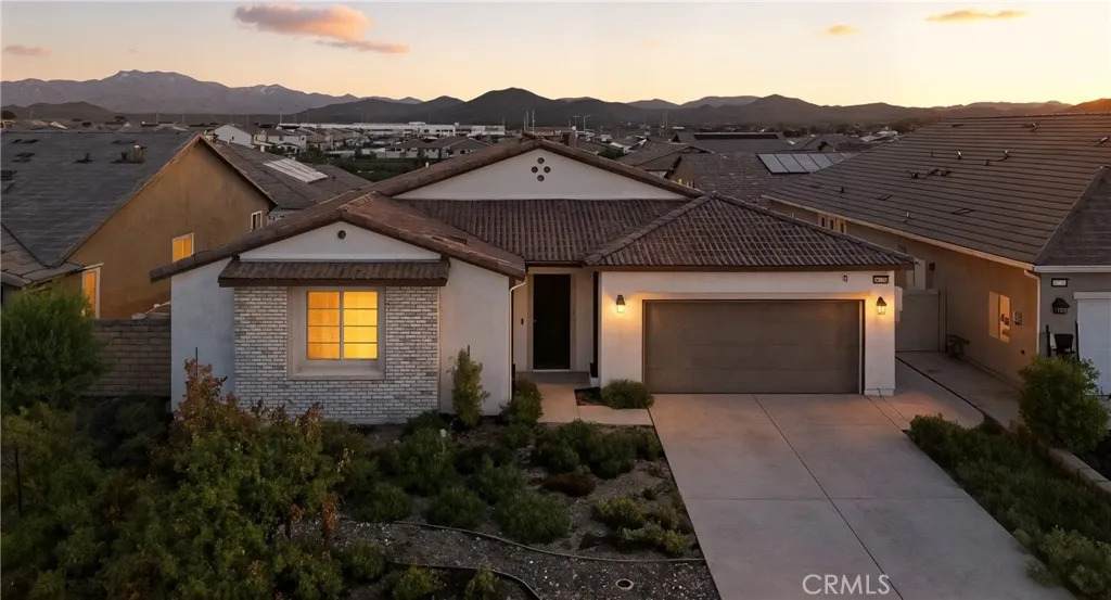 32380 Parker Street - Photo 1