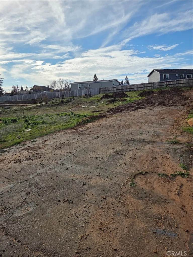 6047 Maxwood - Photo 1