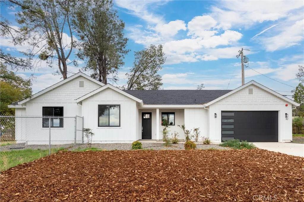 82 Blue Jay - Photo 1