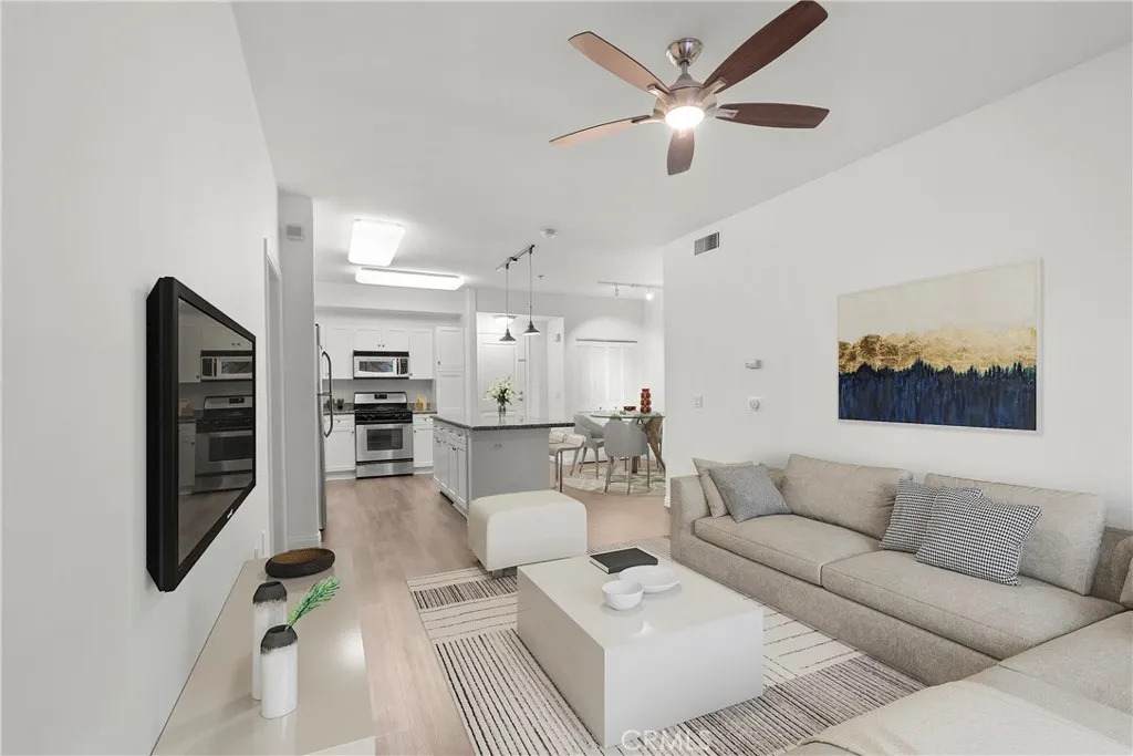 100 Alameda - Photo 1