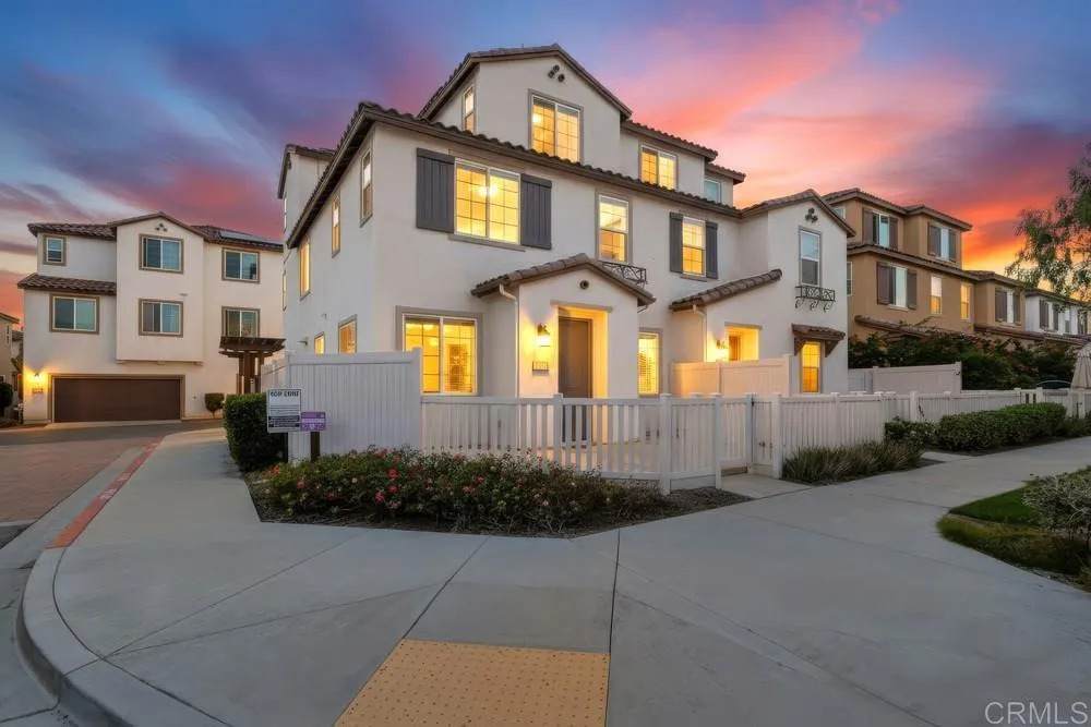 1720 Santa Ivy Ave - Photo 1