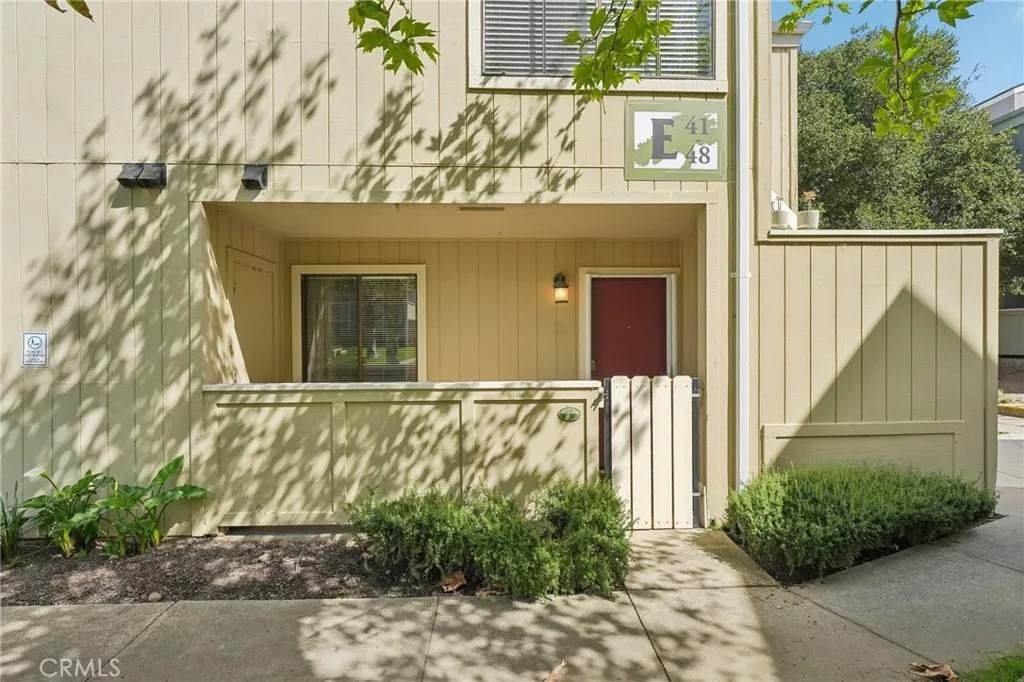820 Casanova - Photo 1