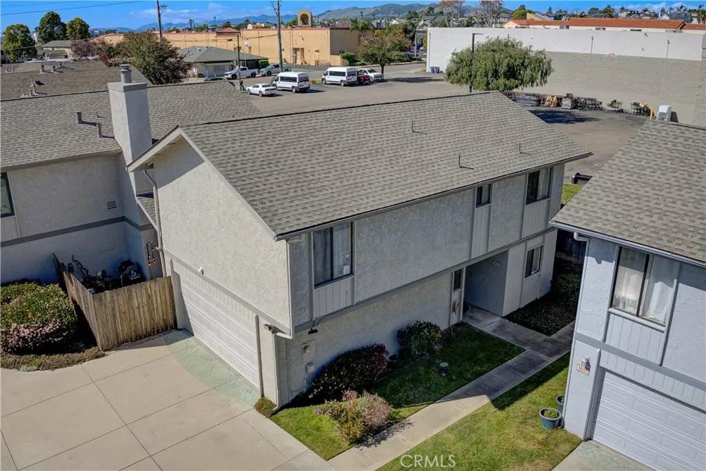 1637 Longbranch - Photo 1