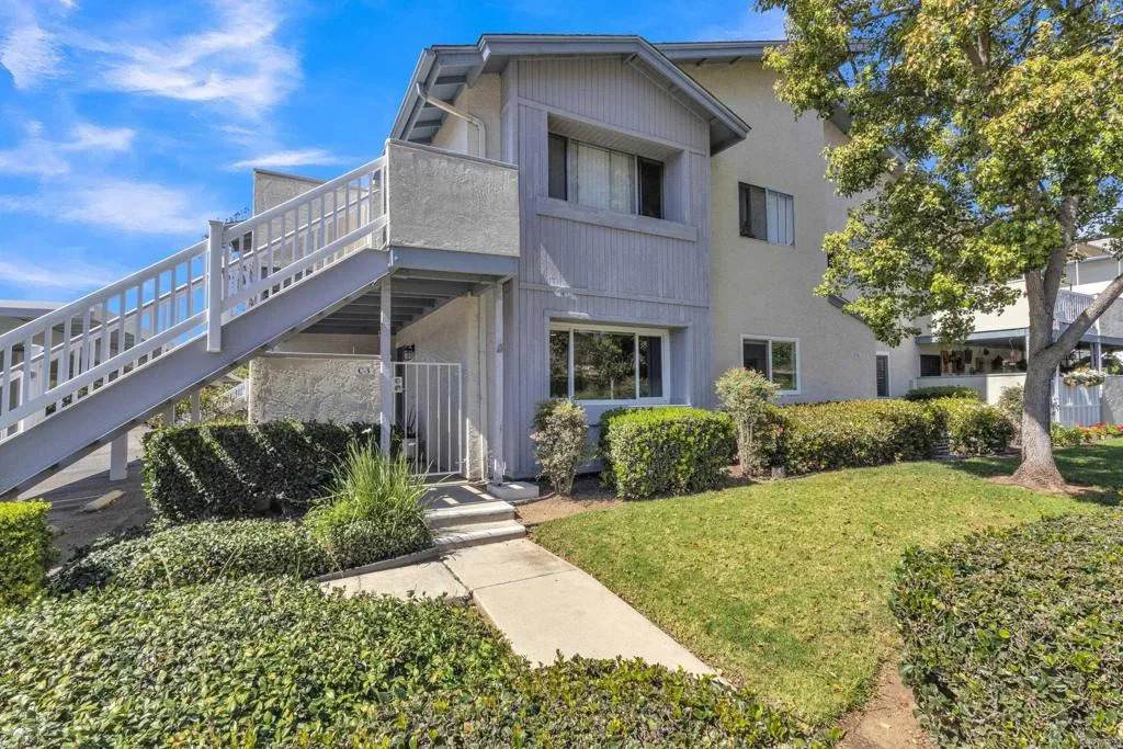 10746 Magnolia Avenue - Photo 1
