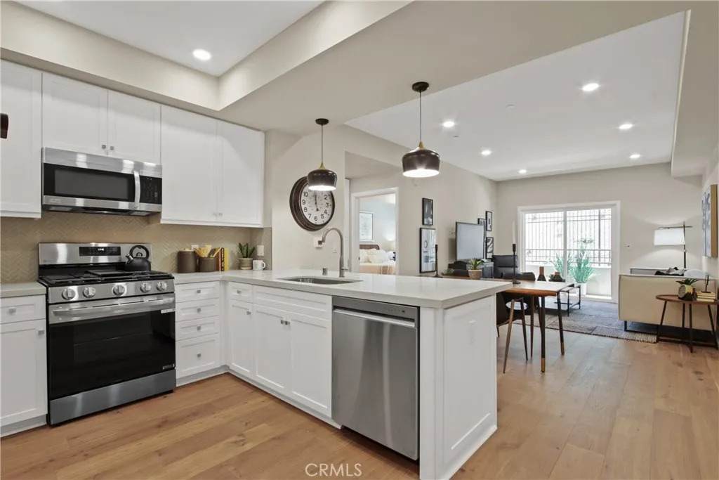 927 Deep Valley Drive - Photo 1