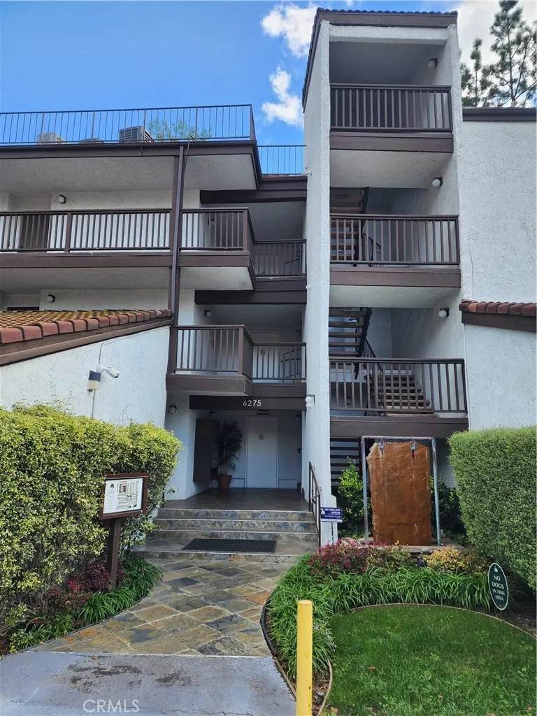 6275 Canoga Avenue - Photo 1