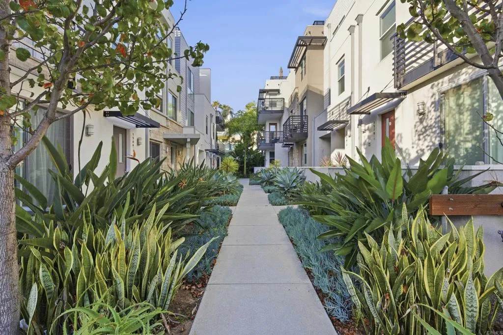 https://bt-photos.global.ssl.fastly.net/sandiego/orig_boomver_5_306705877-1.jpg