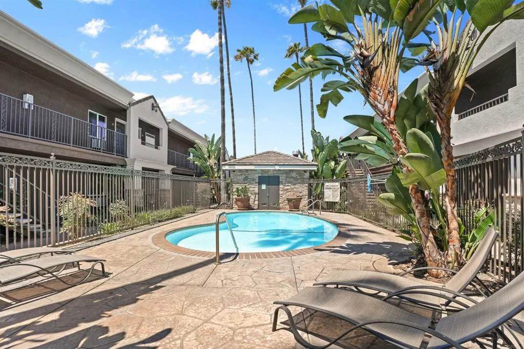 800 Mollison Avenue - Photo 1