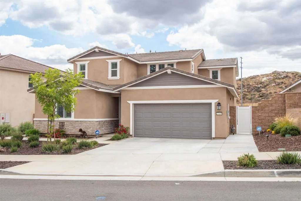 27119 Lost Palm Street - Photo 1