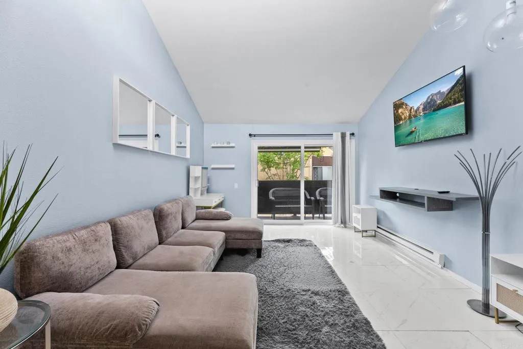https://bt-photos.global.ssl.fastly.net/sandiego/orig_boomver_4_306711032-1.jpg