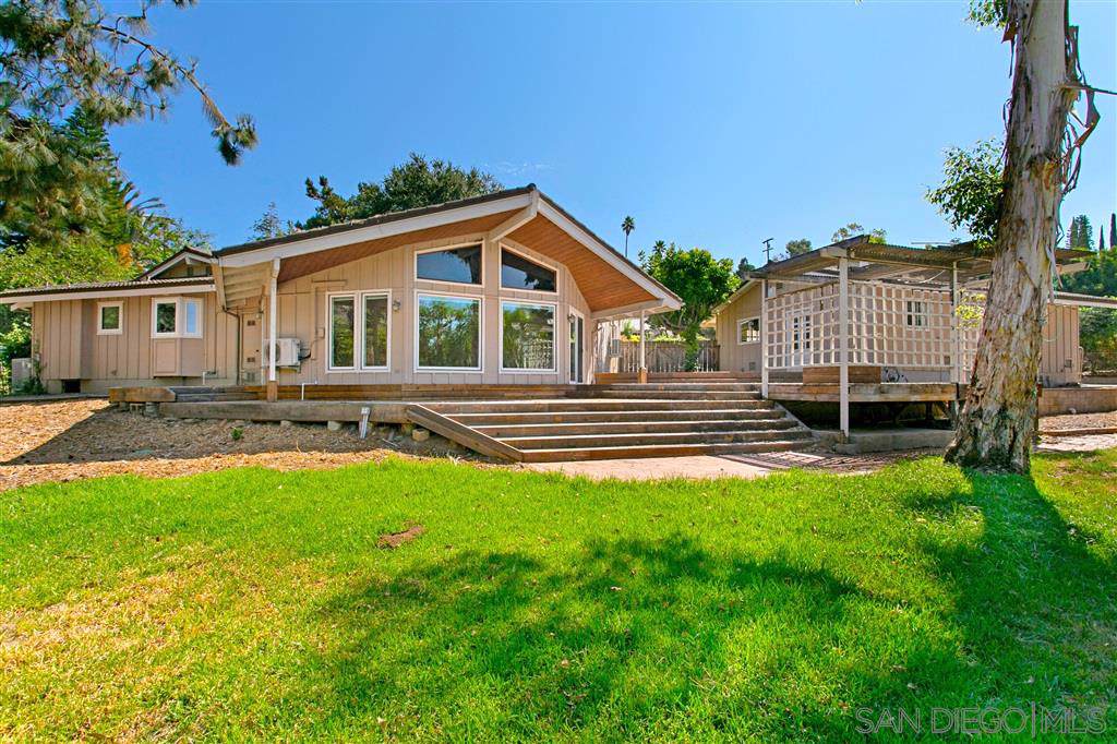 2948 Ross Ln - Photo 1