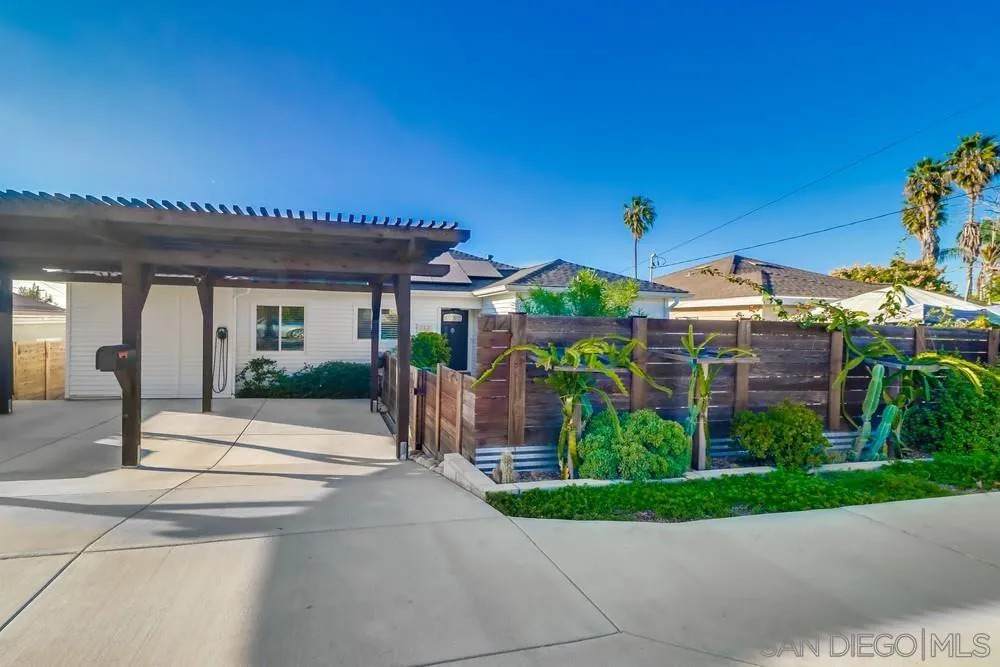 712 Lemon Avenue - Photo 1