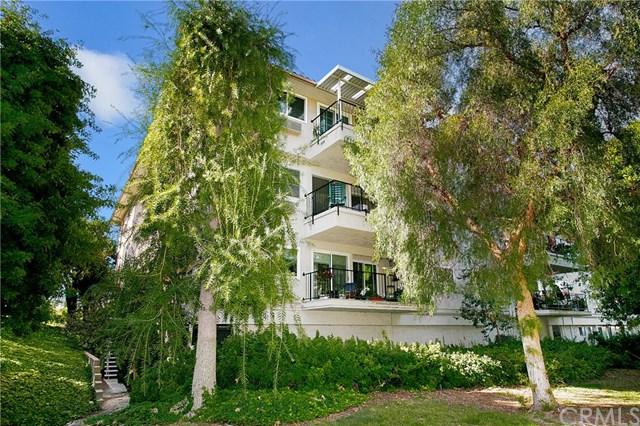 2389 Via Mariposa - Photo 1
