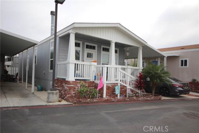 7652 Garfield - Photo 1