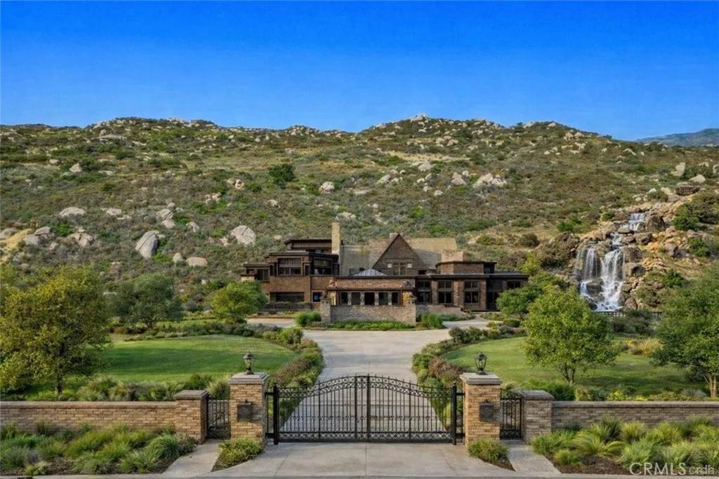 0 Hacienda Dr. - Photo 1